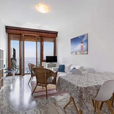 Stupenda Vista Mare ברג'ג'י